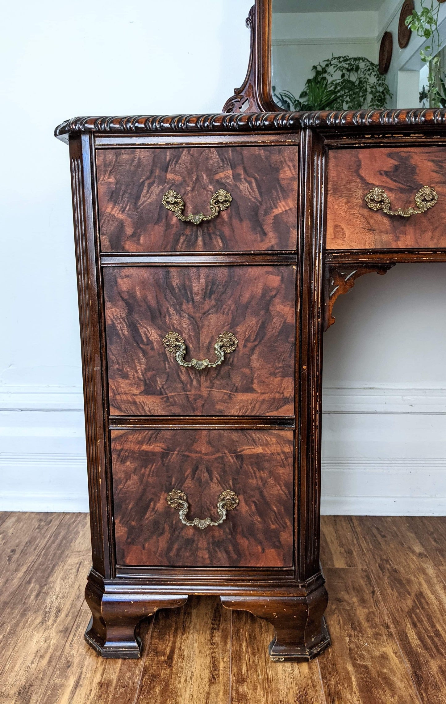 The Holden Desk Vanity