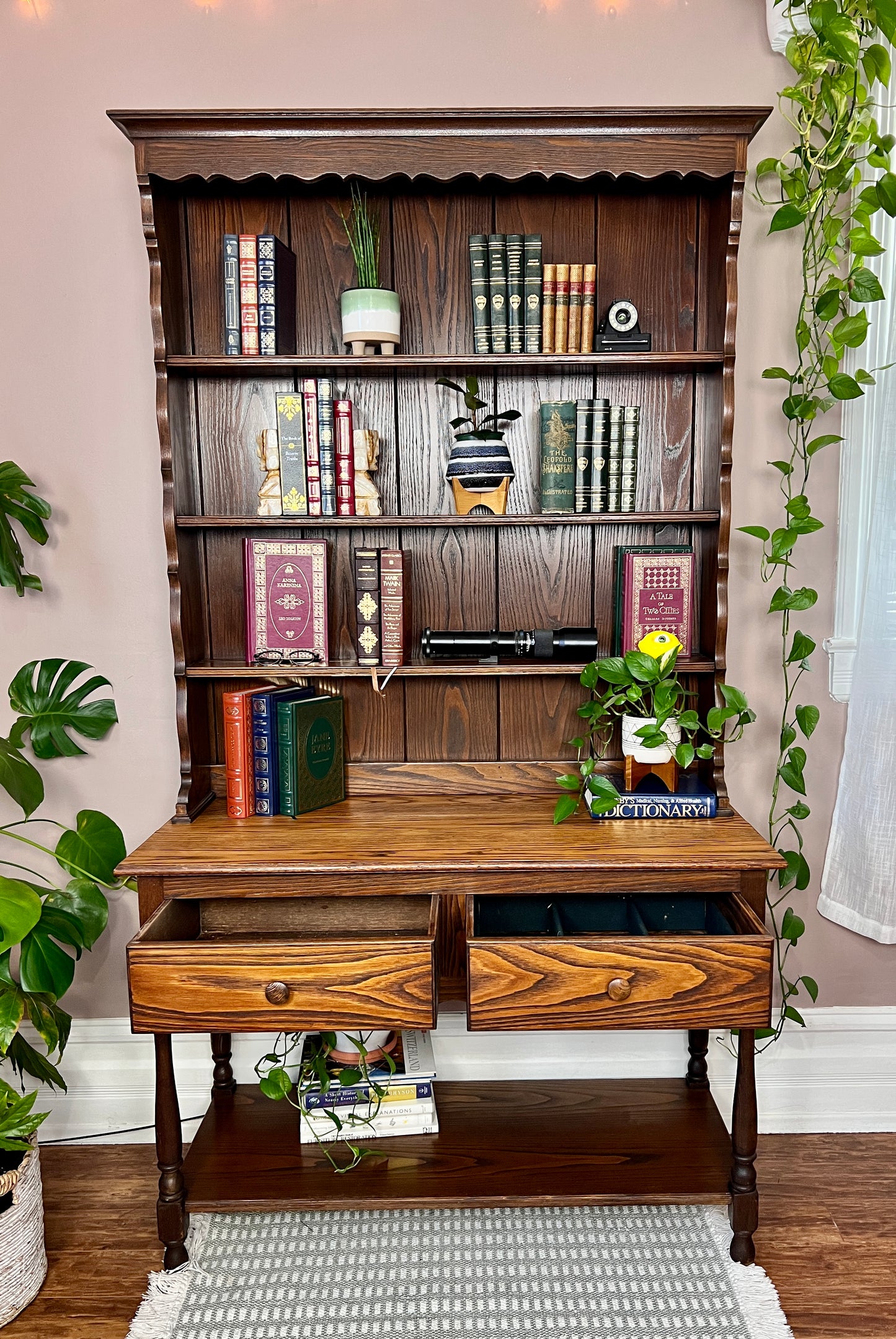 The Old Country Hutch