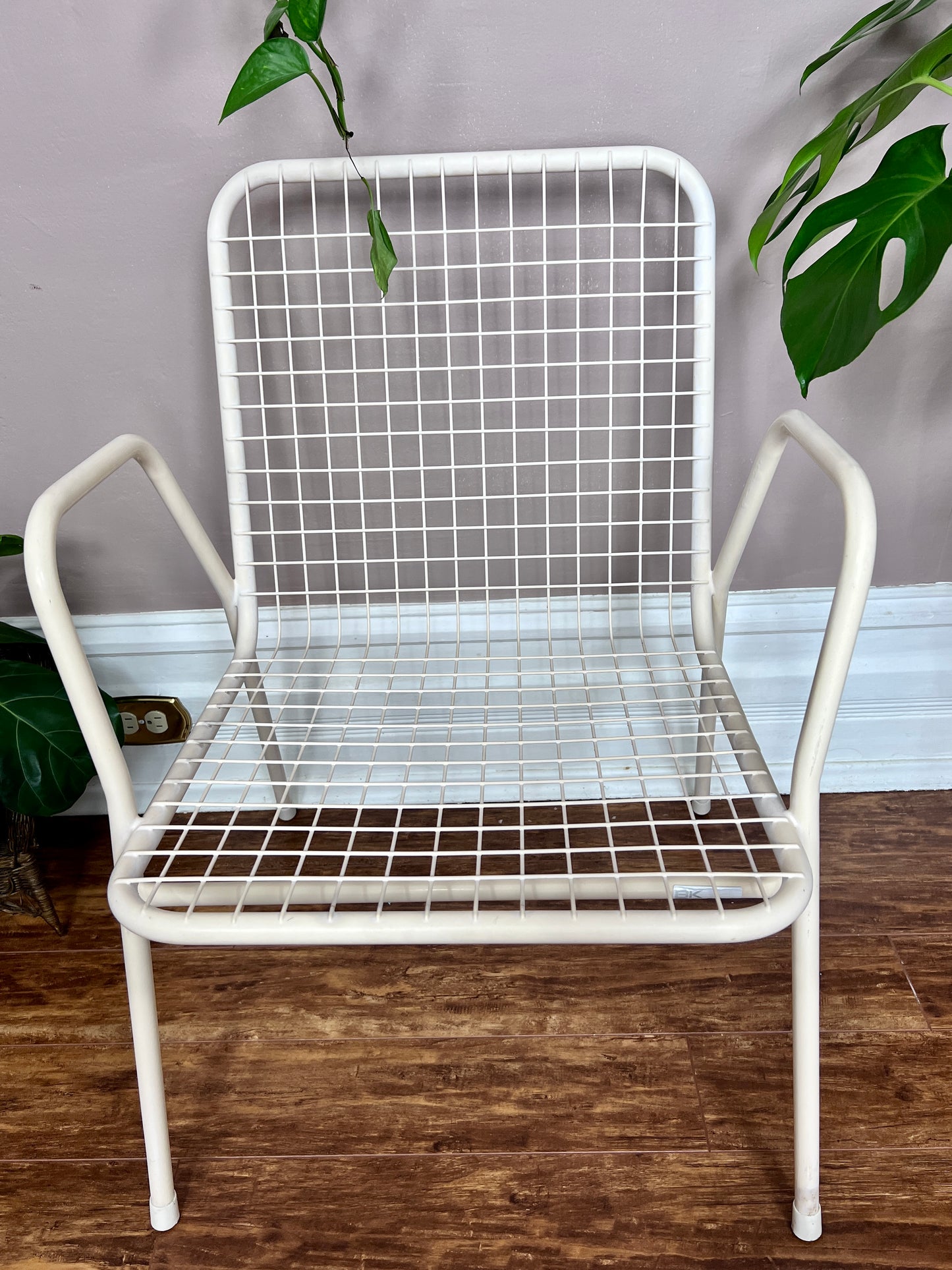 The Bjorn Garden Set