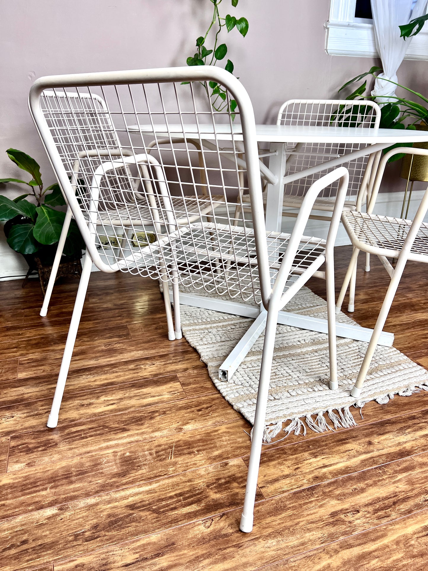 The Bjorn Garden Set