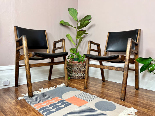The Boomerang Chairs
