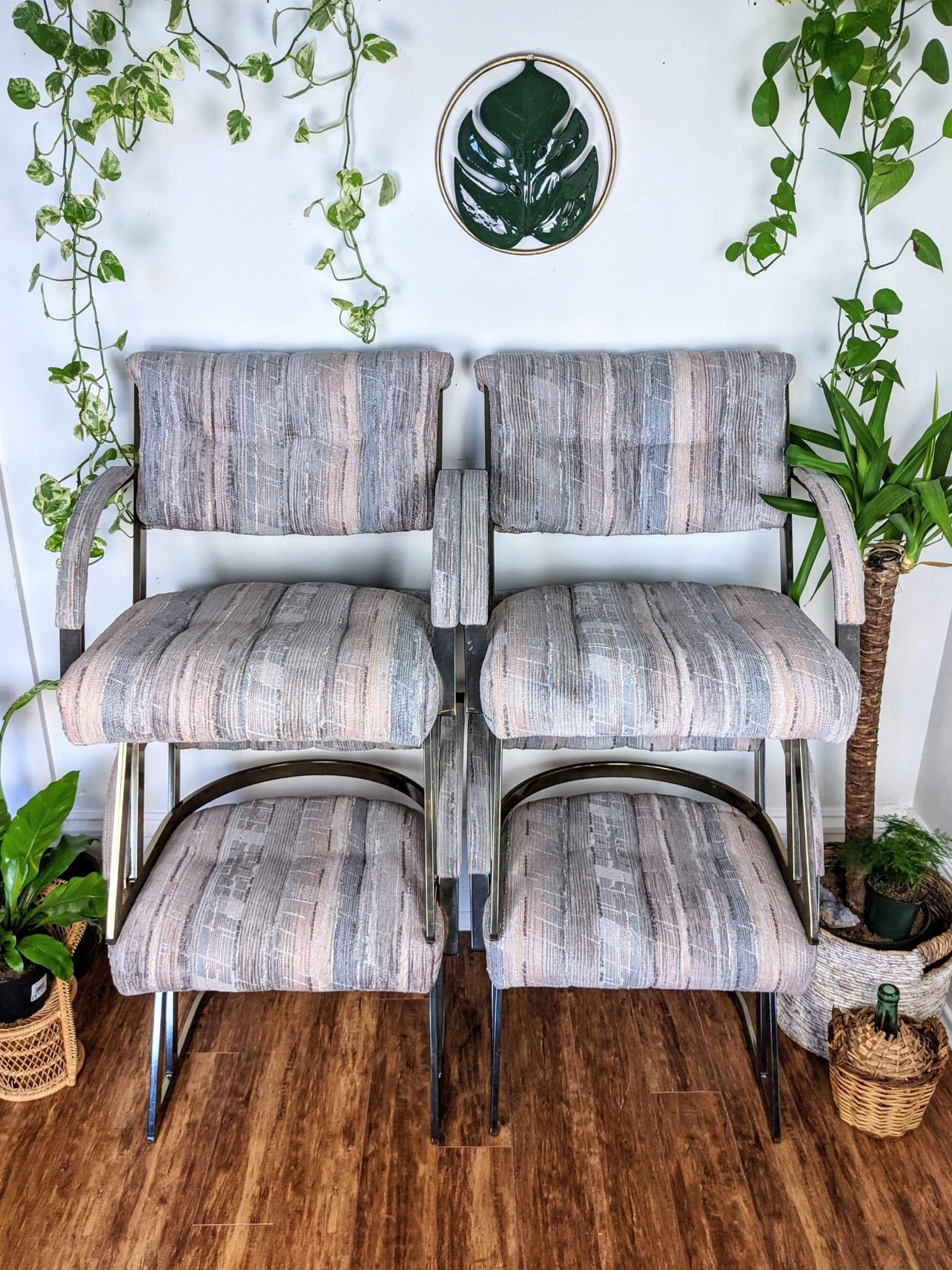The Saturn Chairs