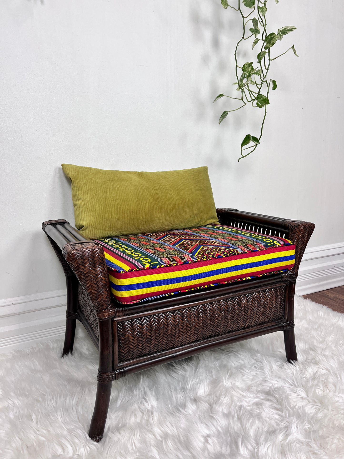 The Fiesta Wicker Bench