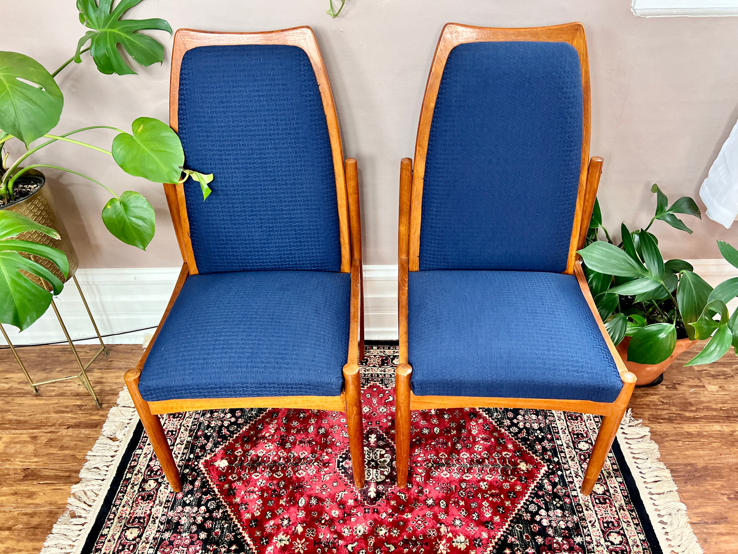 The Saint Tropaz Teak Chairs