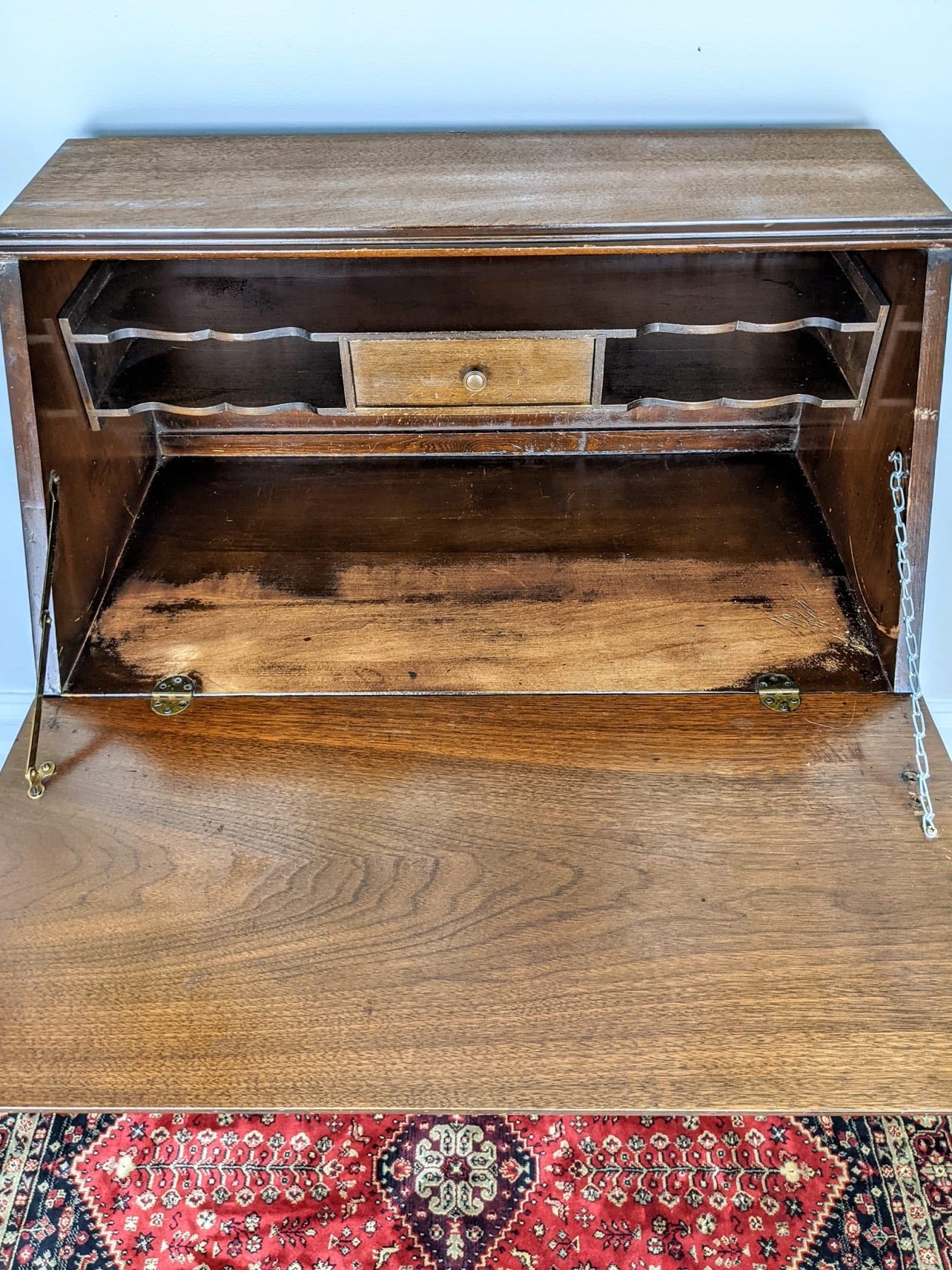 The Hammerstein Secretariat Desk