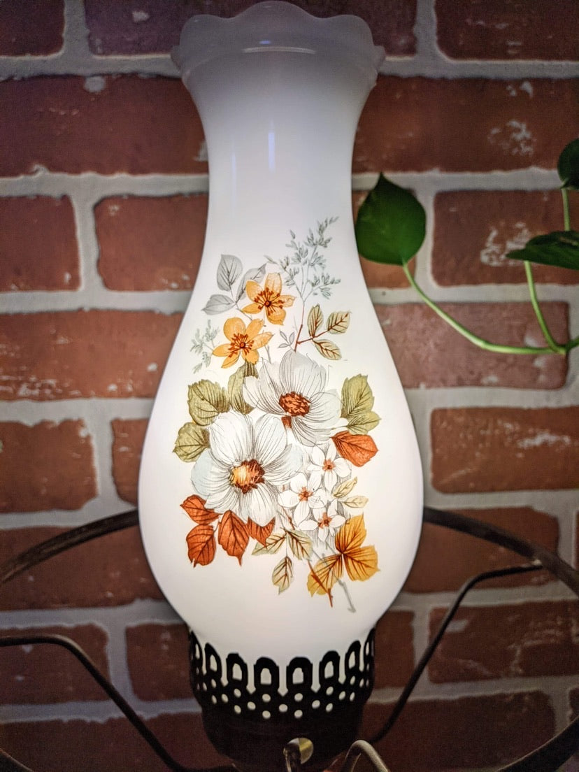 Vintage Floral Motif Kerosene Style Lamp Key 3 Way Switch Vitcoria BC Thrift