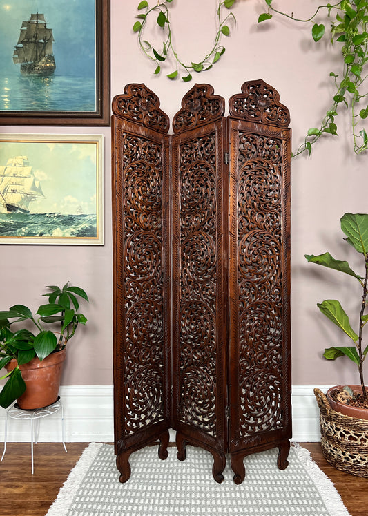 The Bhabra Room Dividers