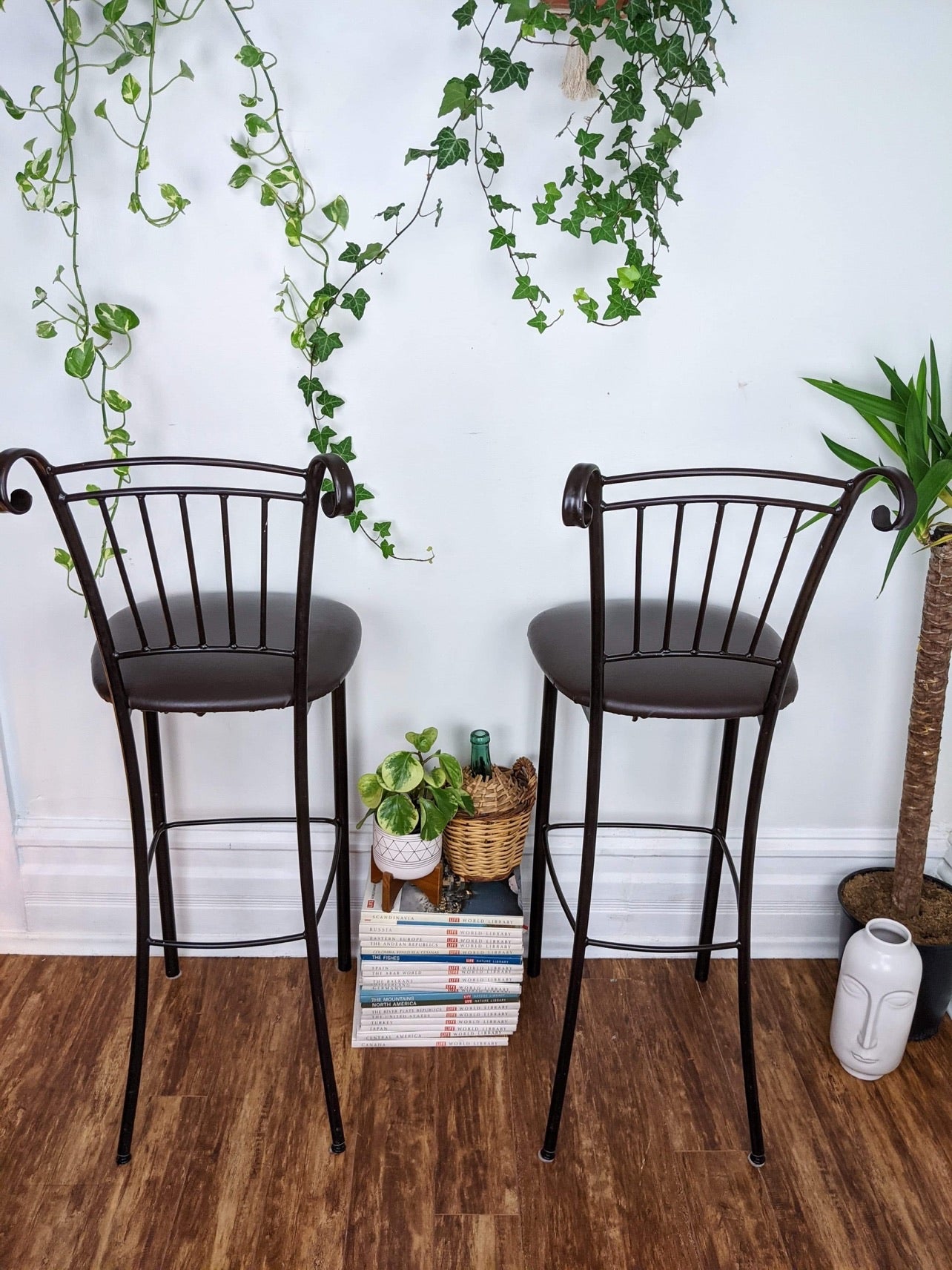 The Chocolate Pudding Stools