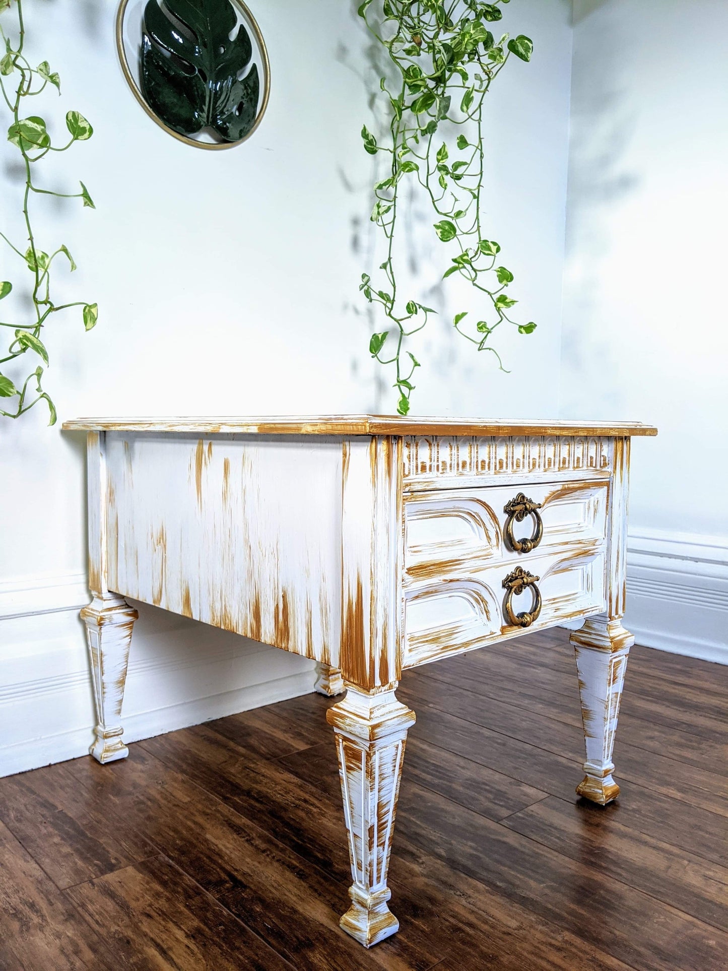 The Louis Night Stand