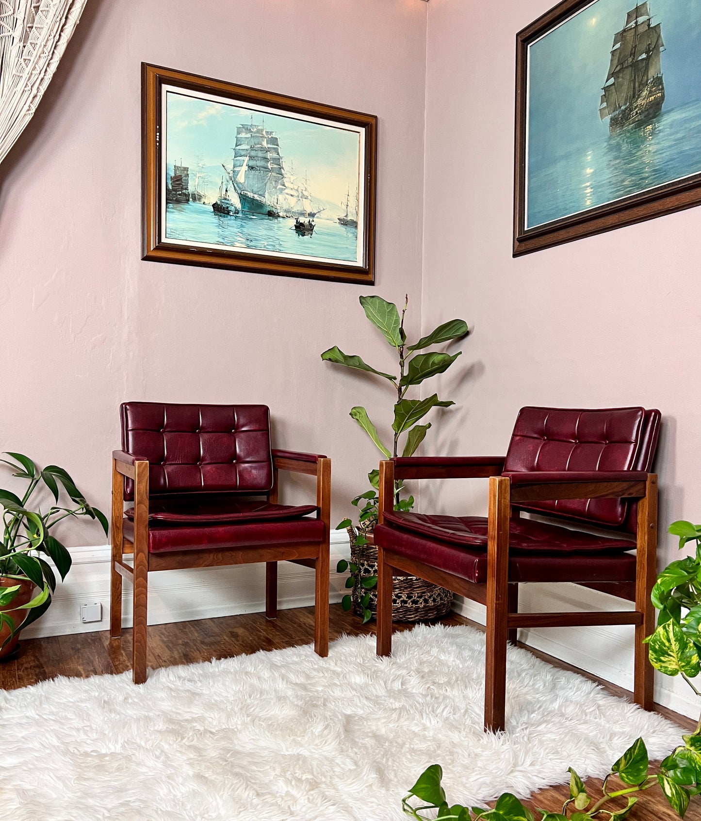 The Sangria Chair
