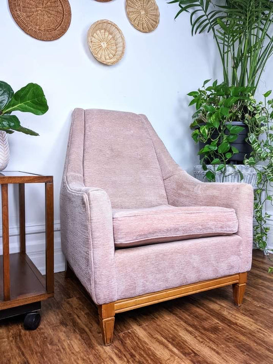 The Simon Salmon Chair