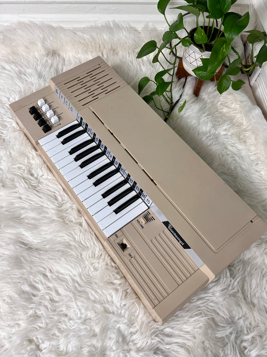 Vintage Beige Bontempi Chord Organ