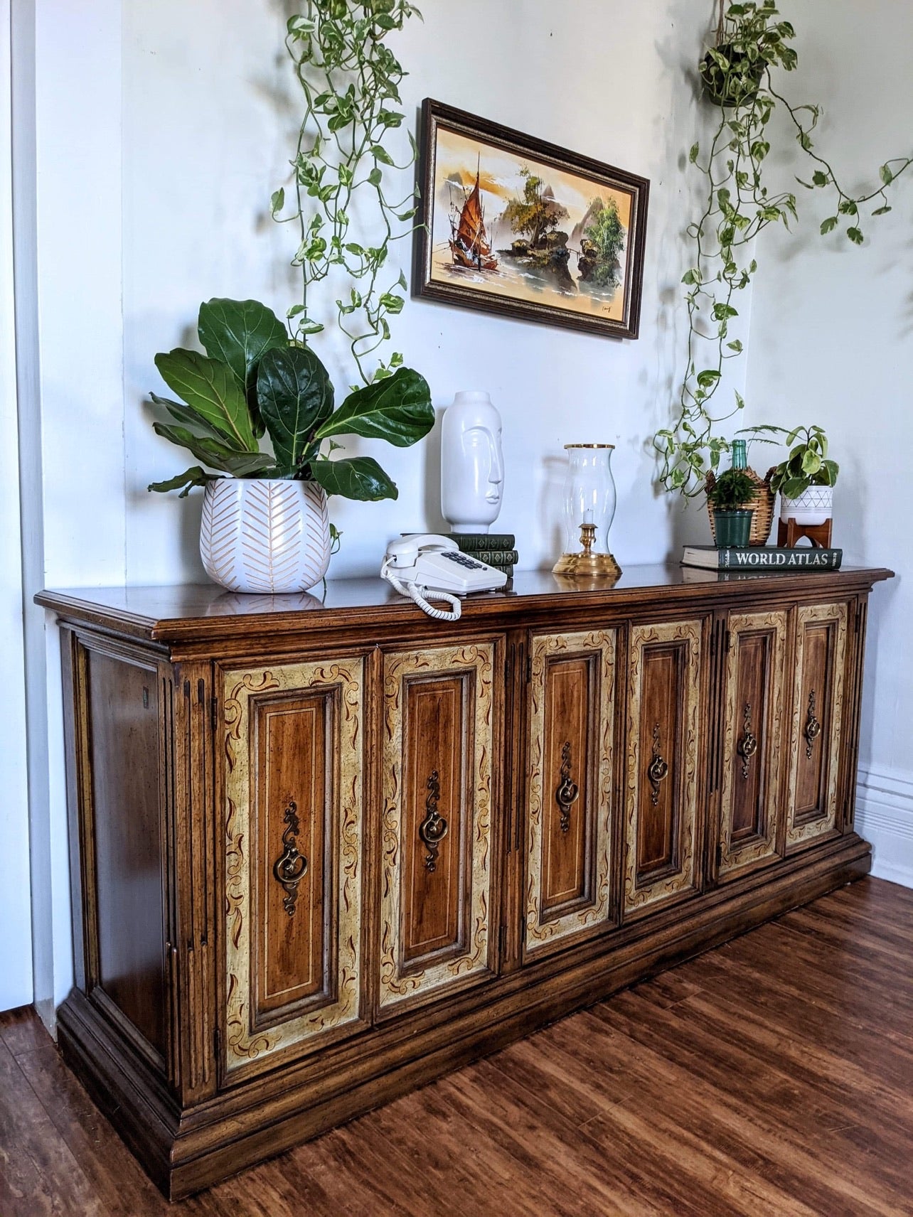 The Esperanza Credenza