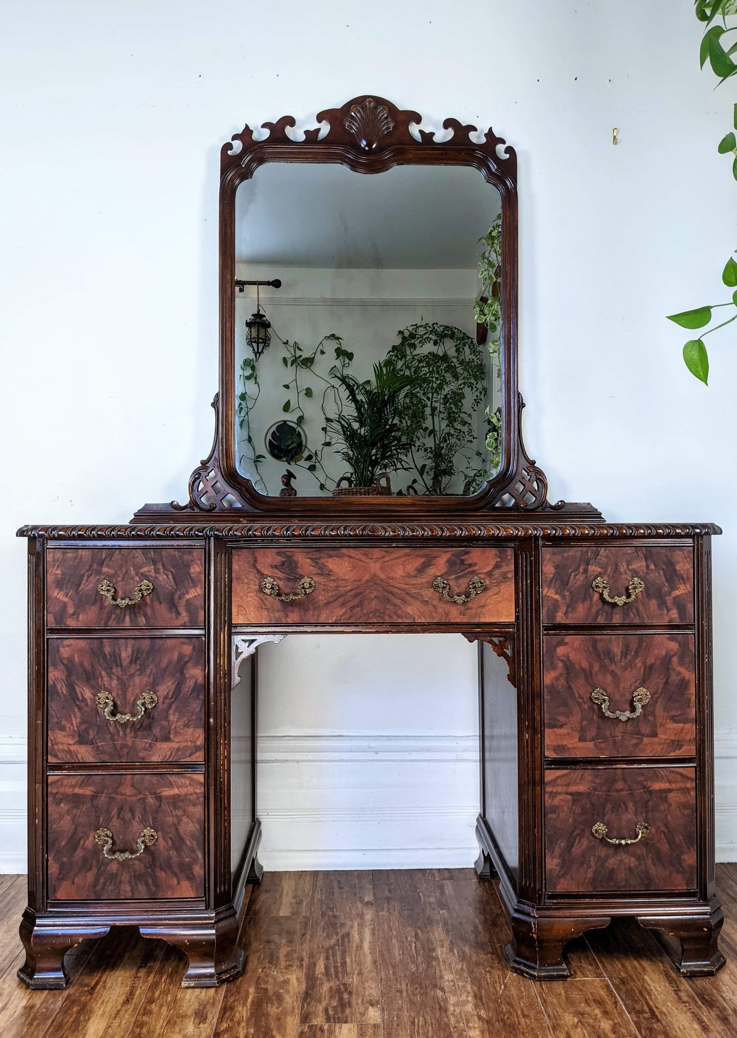 The Holden Desk Vanity