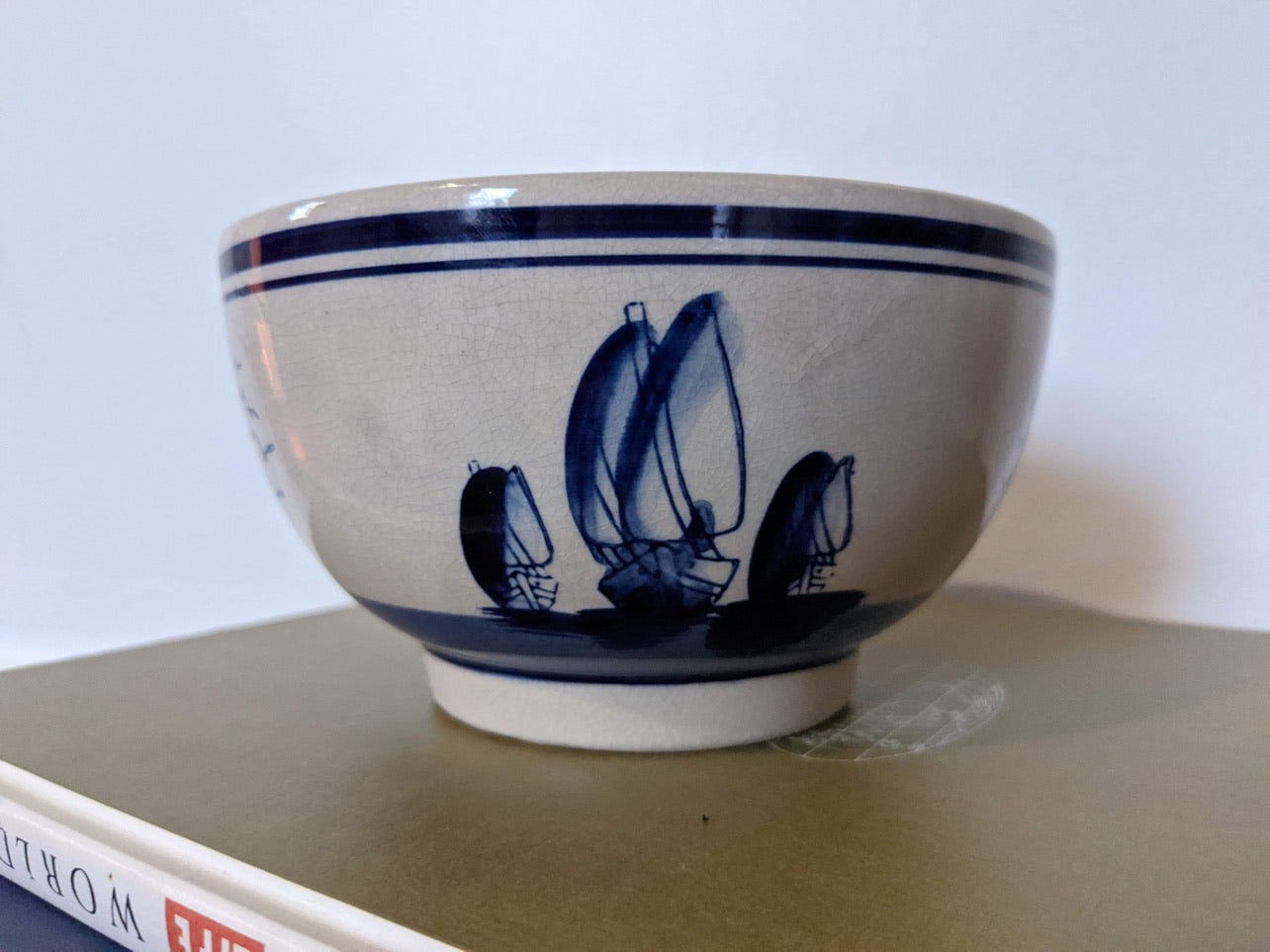 The Old Dutch Bowl