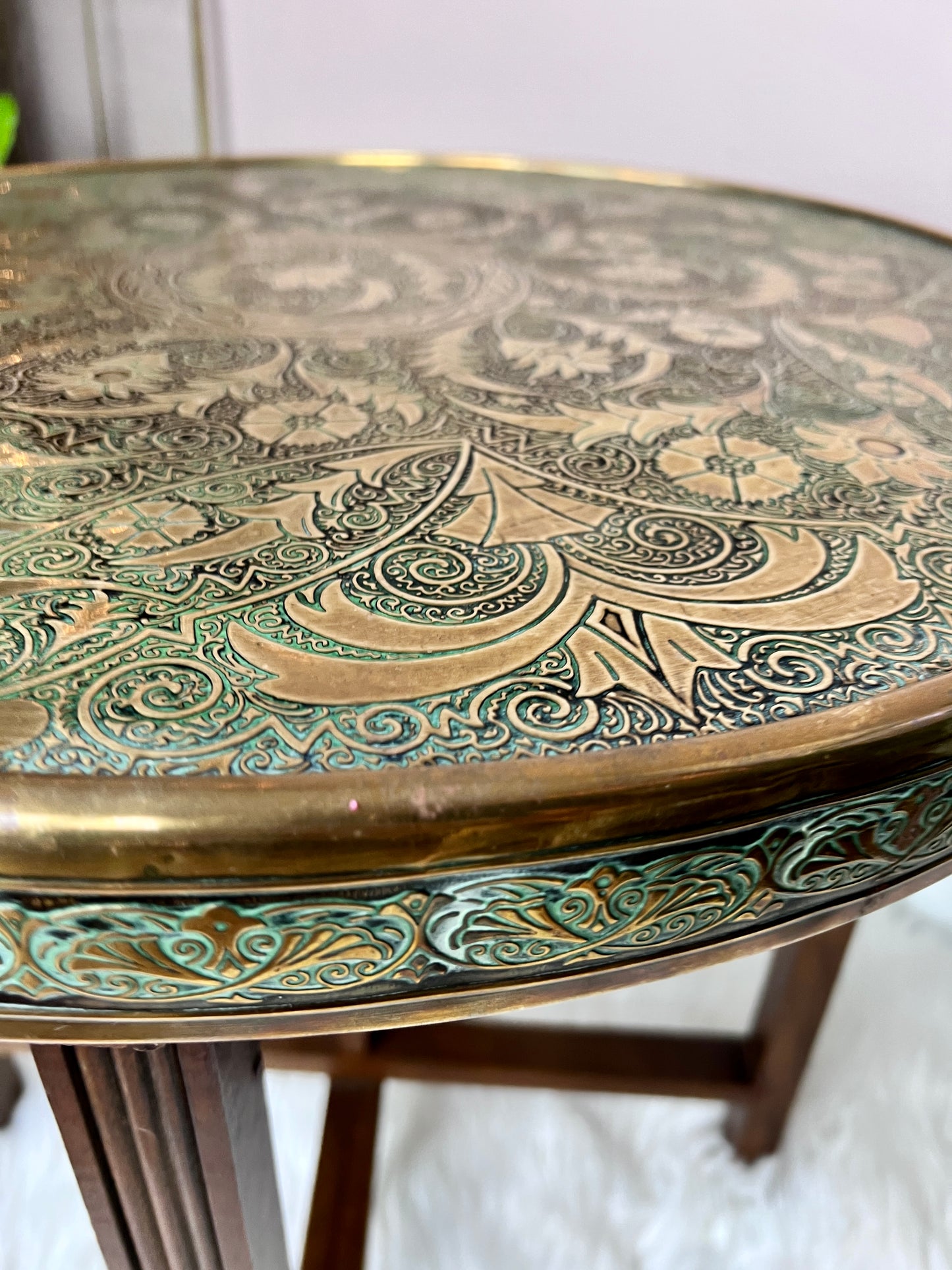 The Aisling Folding Table