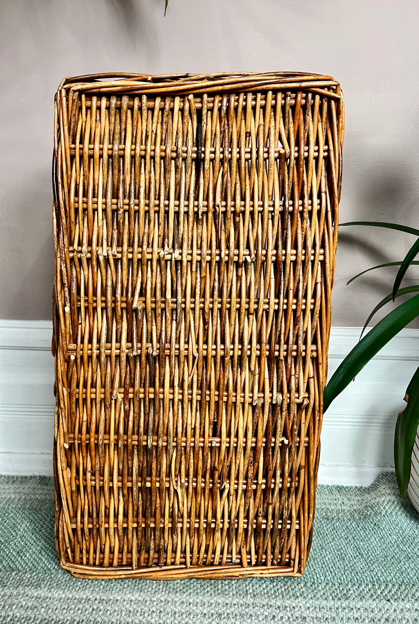 The Wilma Wicker Shelf Basket