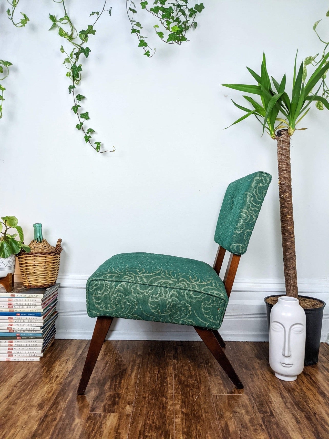 The Emerald Green Chair