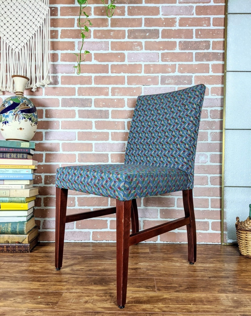 The Quazar Chair