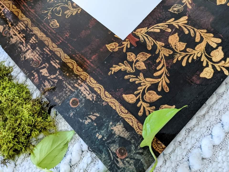 The Meadowland Mirror