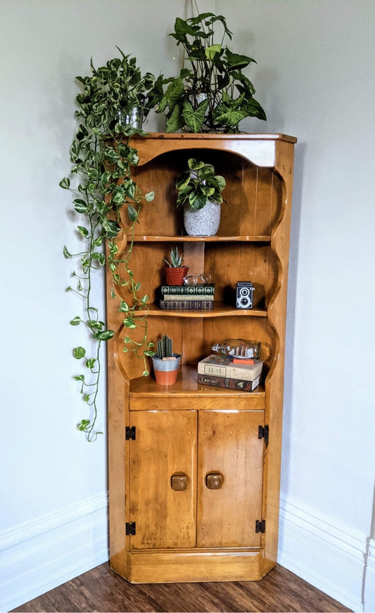 The Sea Side Shelf Cabinet
