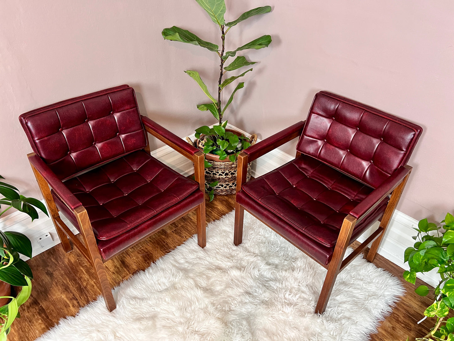 The Sangria Chair