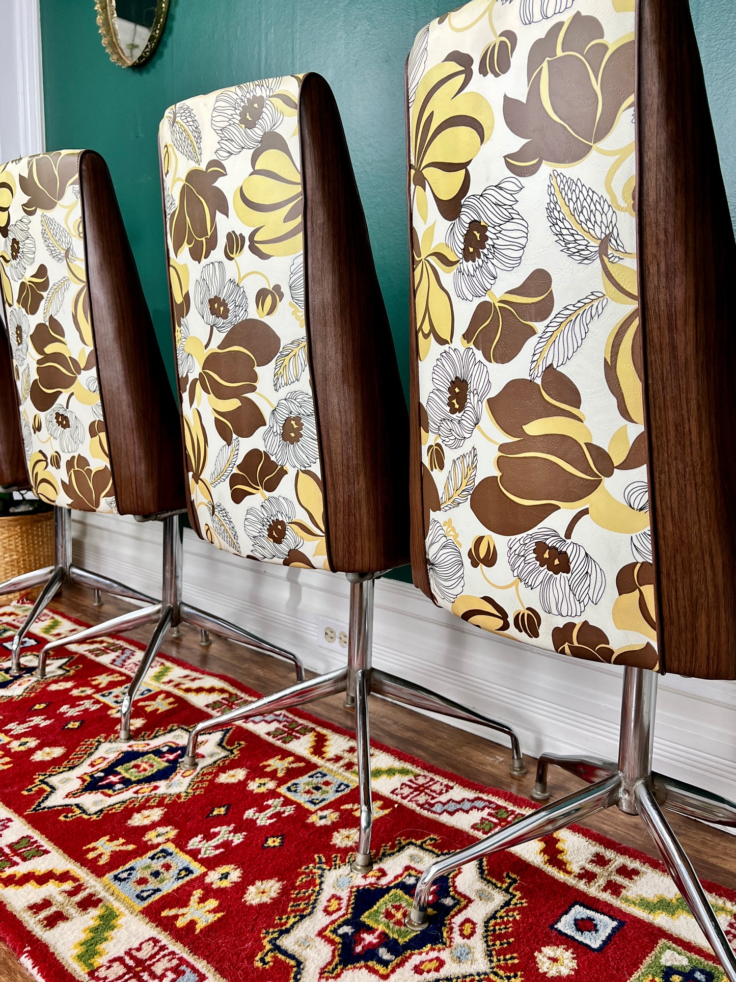 The Crazy Daisy Chairs - only 2 left!