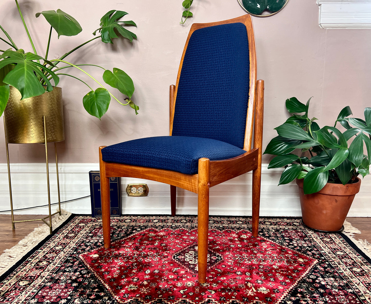 The Saint Tropaz Teak Chairs