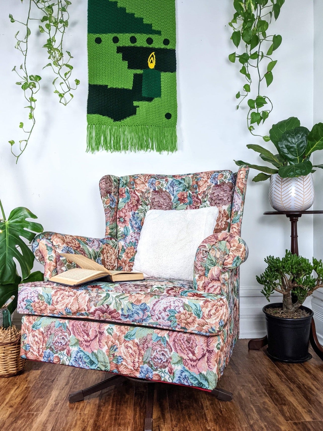 The Blooming Peony Chair