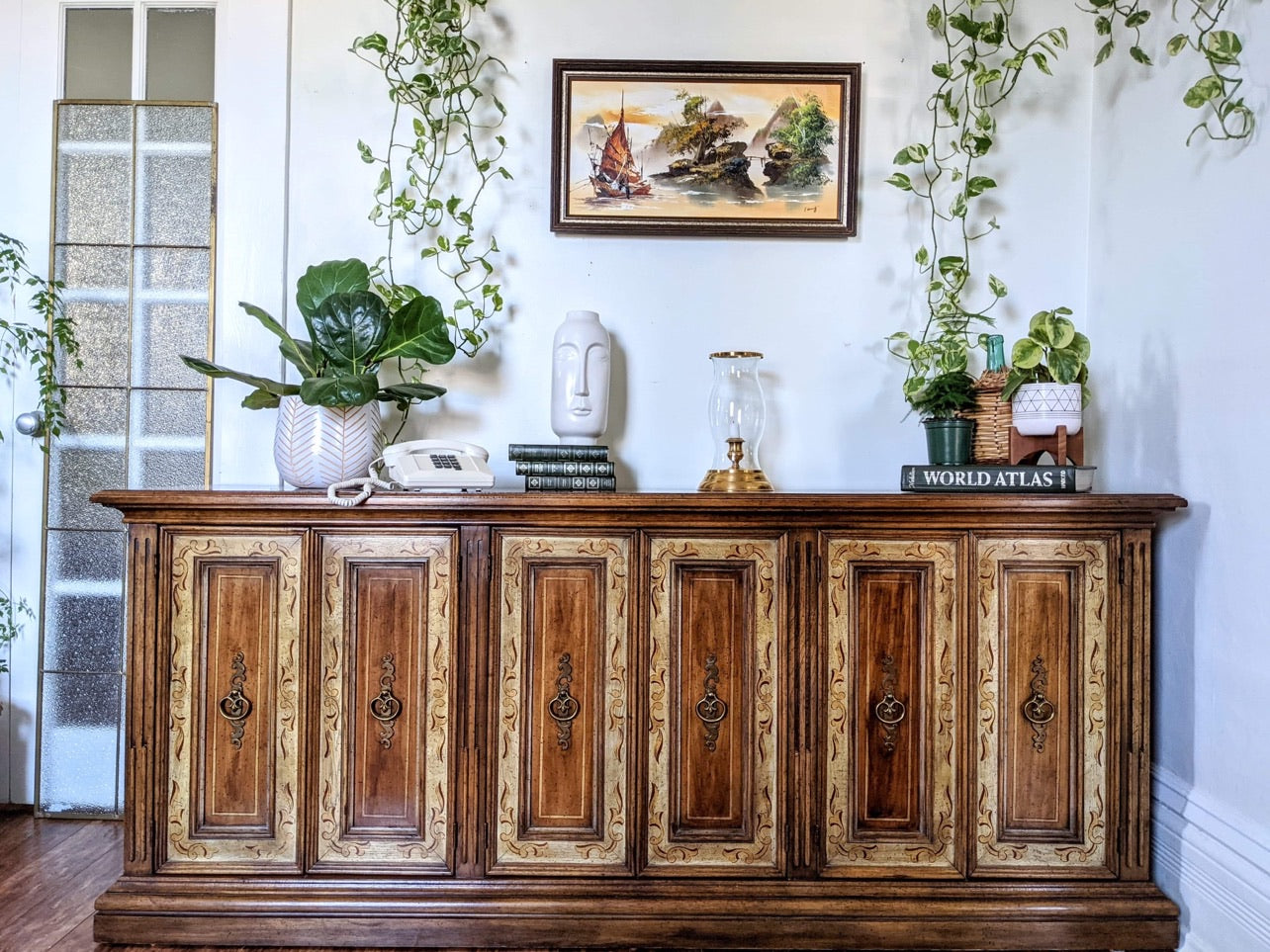 The Esperanza Credenza