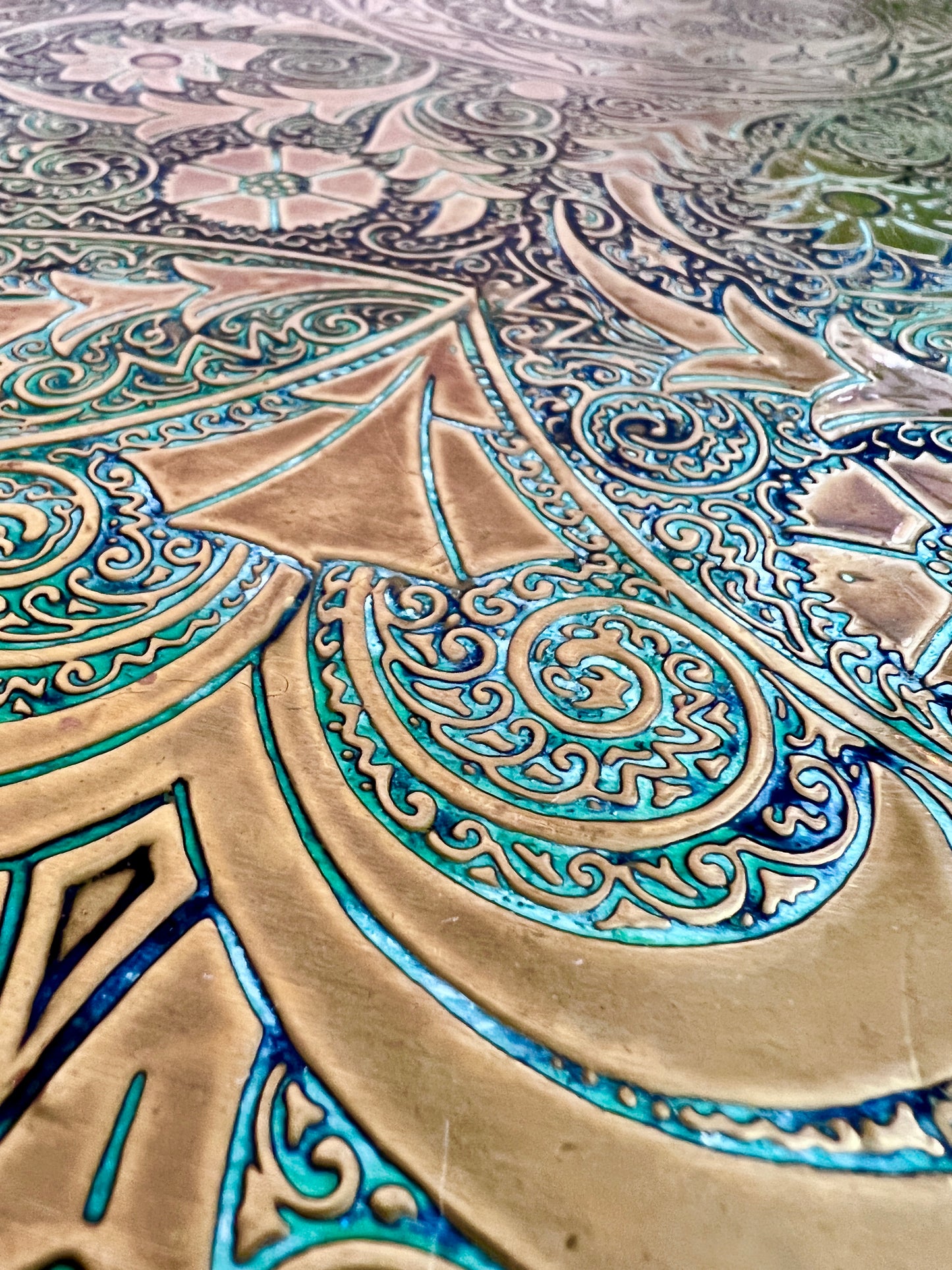 The Aisling Folding Table