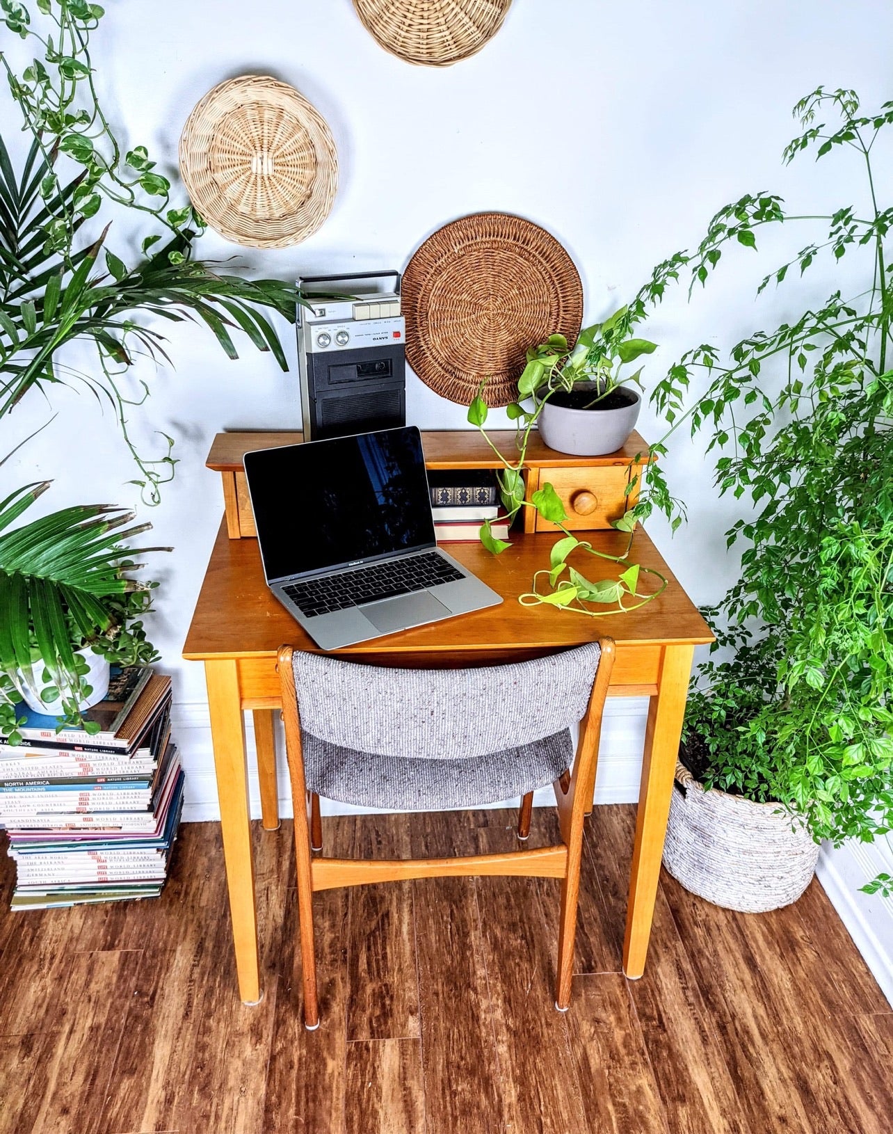 The Mister Rogers Desk