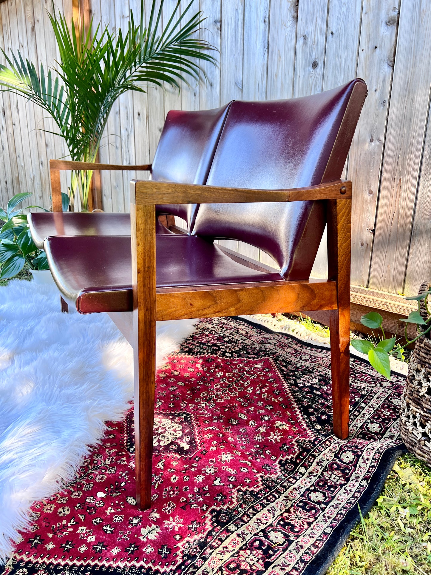 The Alfie Loveseat