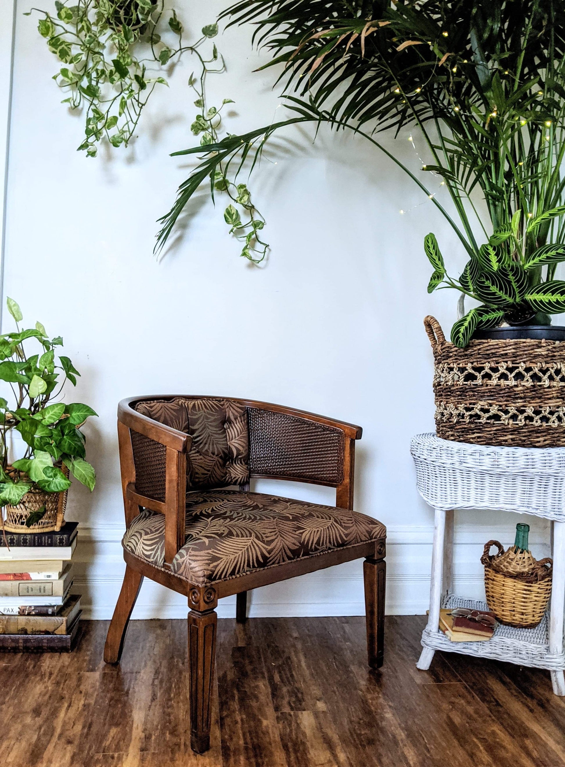 Wicker Wood Barrel Style Bombay 1960's fabric palm print dark brown victoria bc canada used second hand thrift