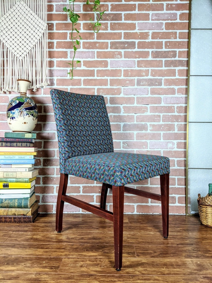 The Quazar Chair