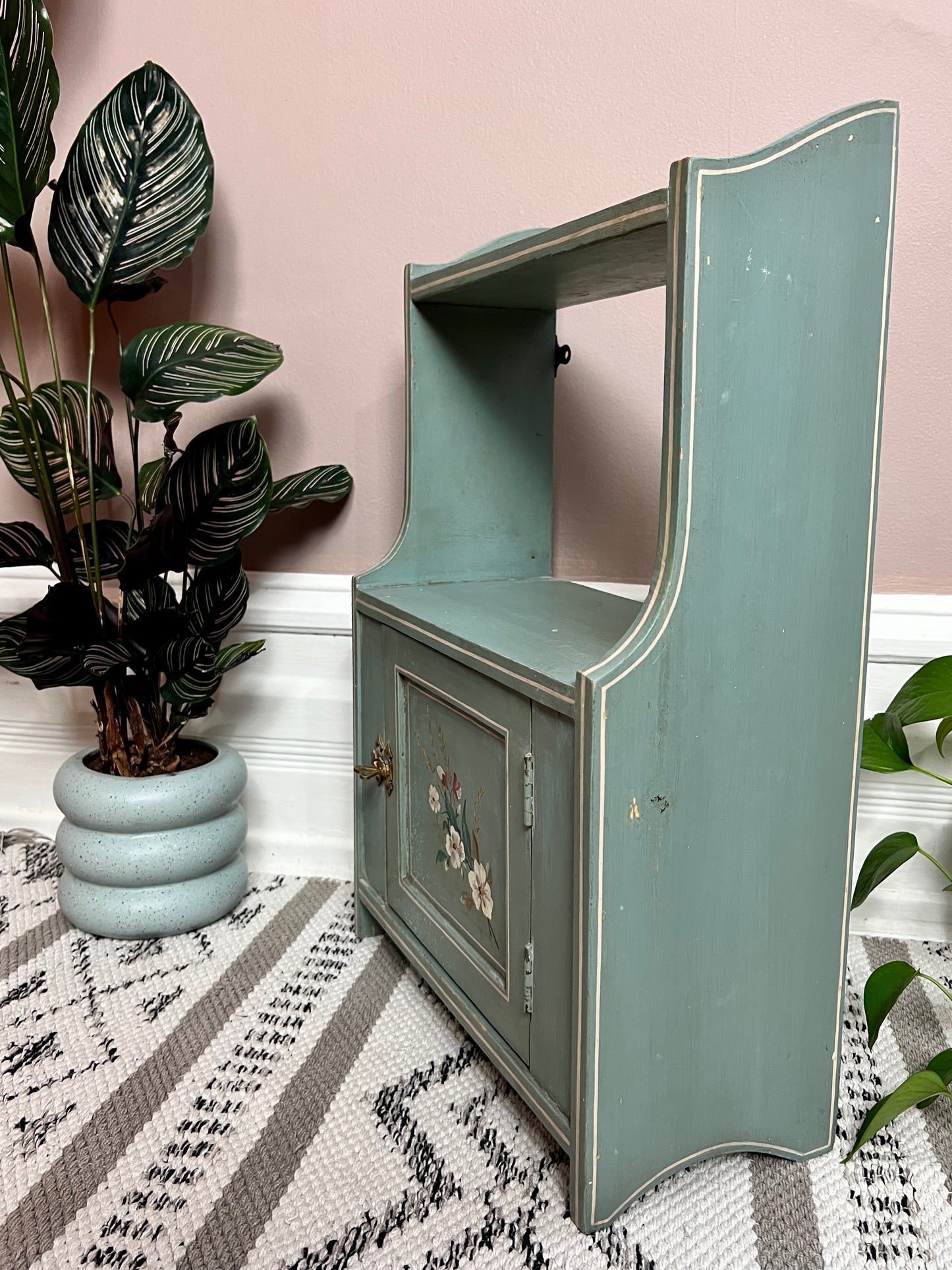 The Sea Moss Cabinet