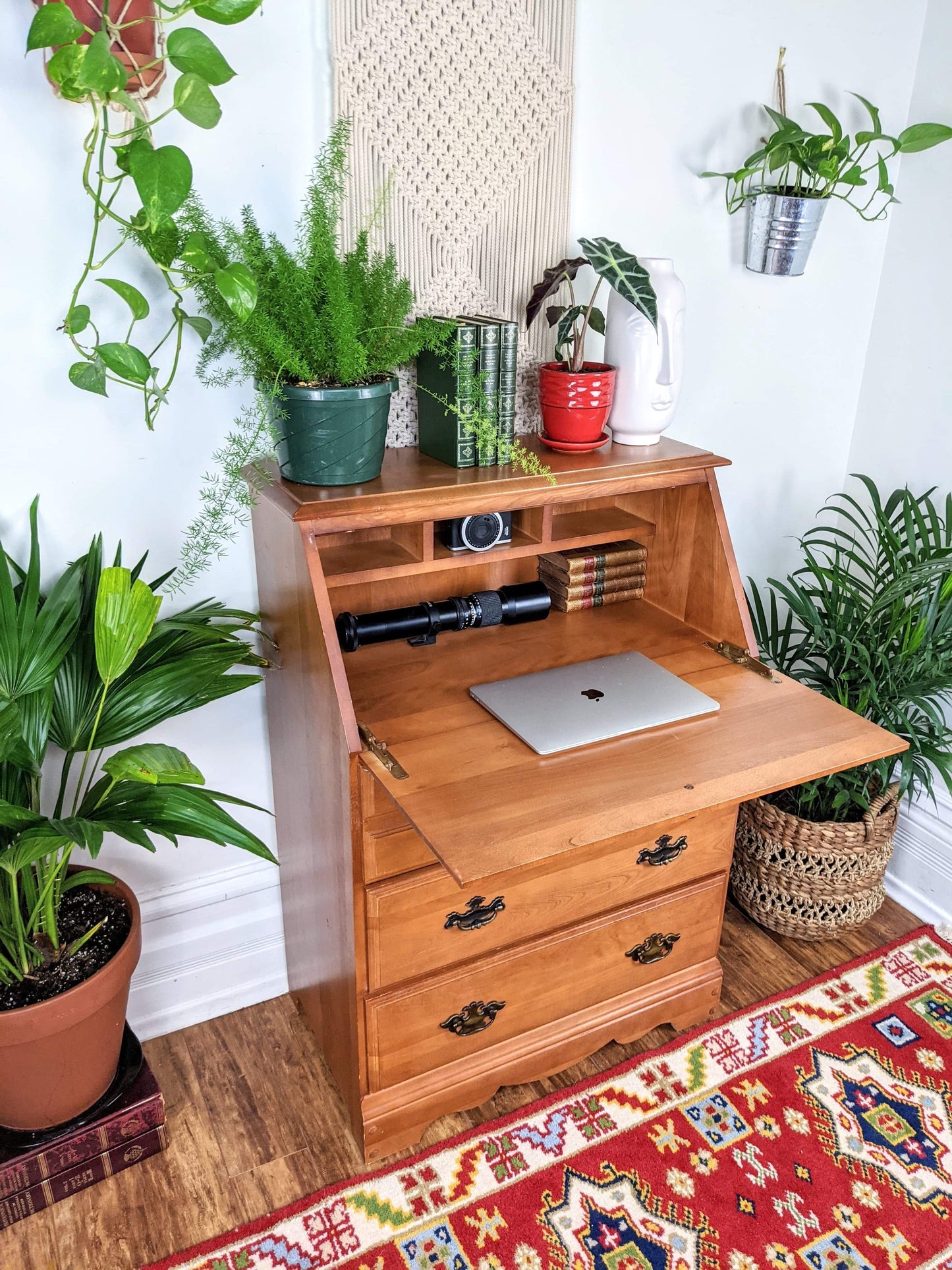 The Chapel Secretariat