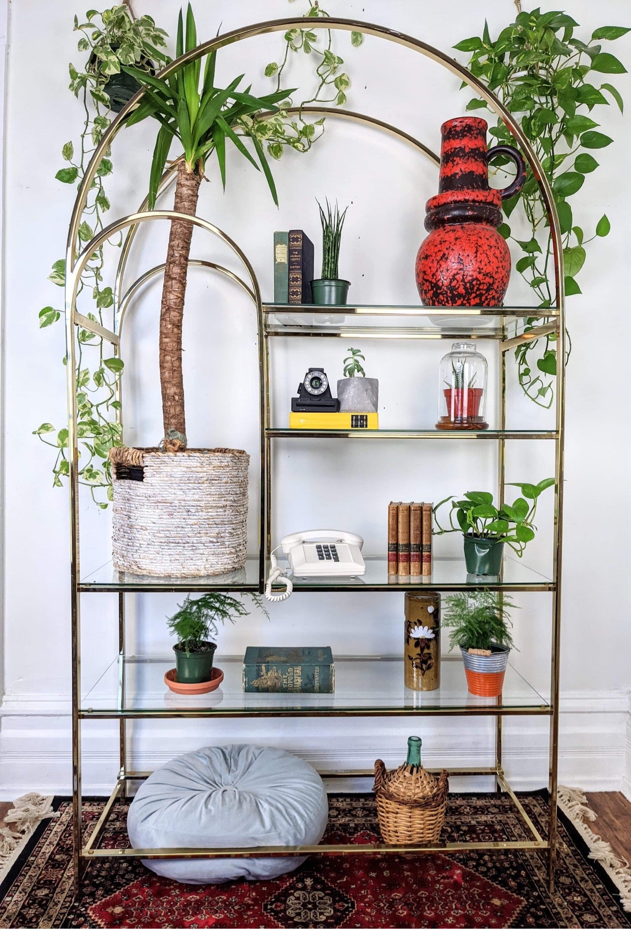 The Hanging Garden Etagere