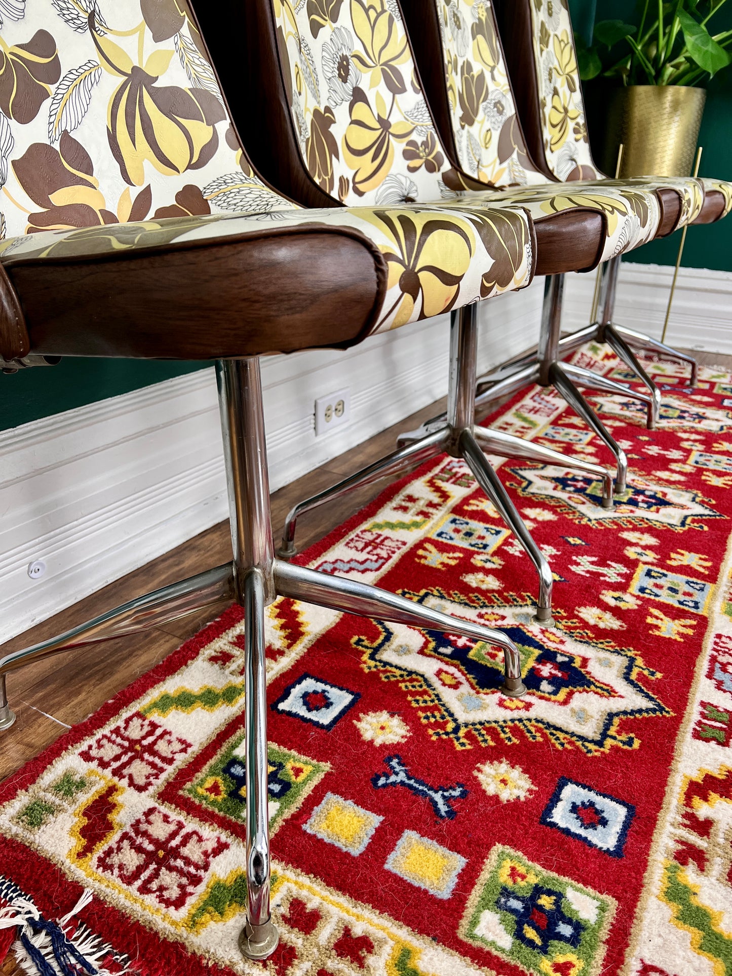 The Crazy Daisy Chairs - only 2 left!