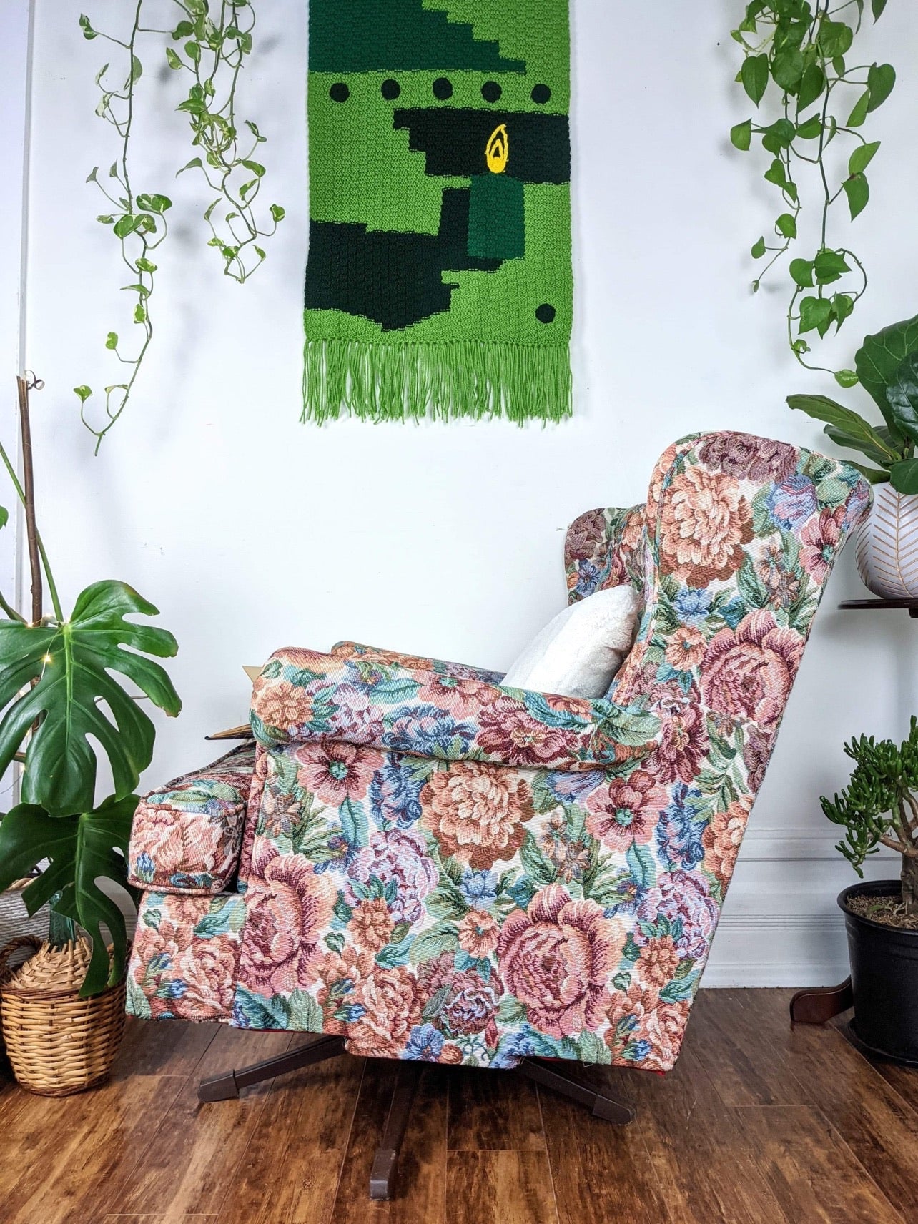 The Blooming Peony Chair