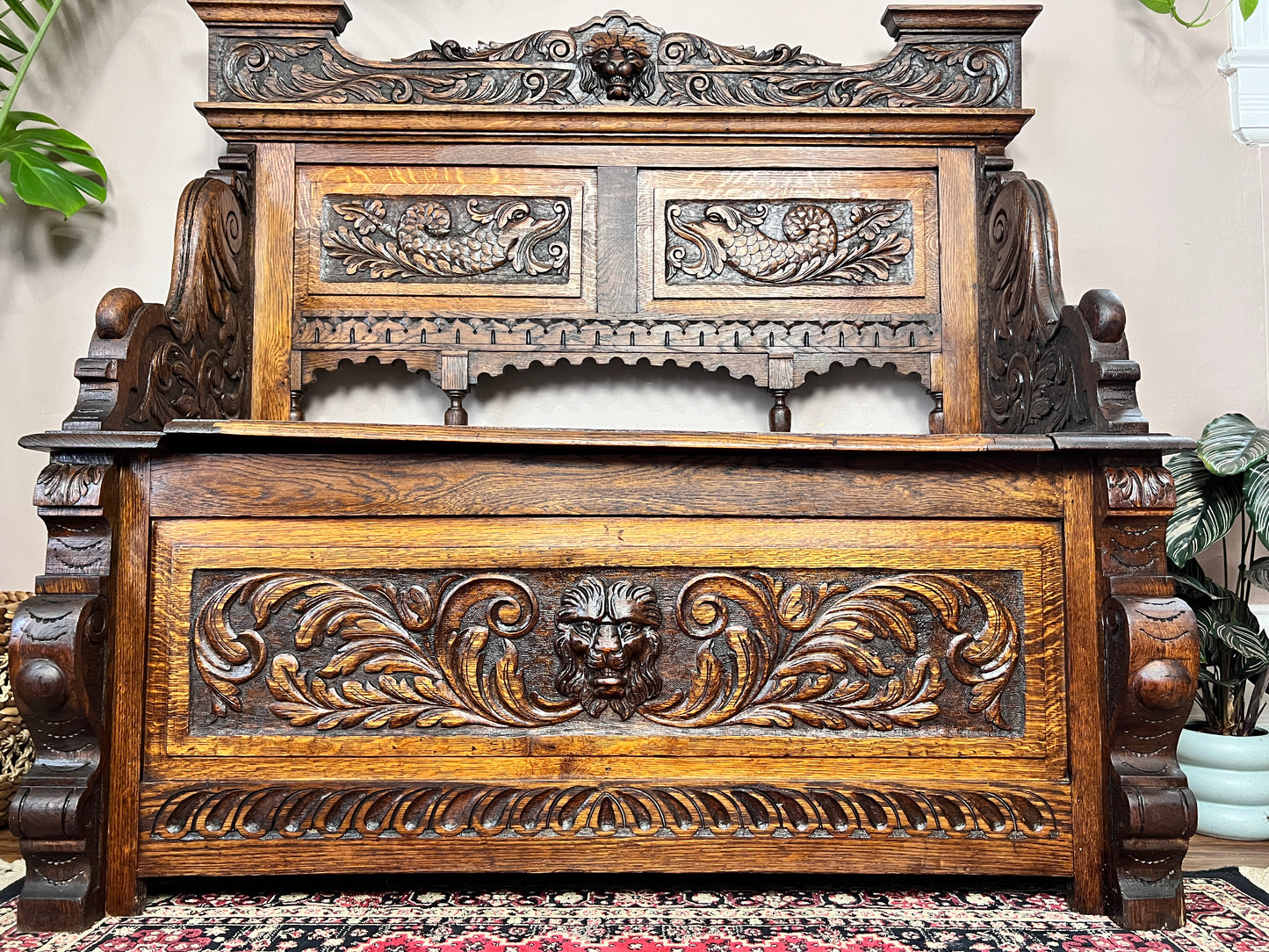 The Kostroma Monk’s Bench