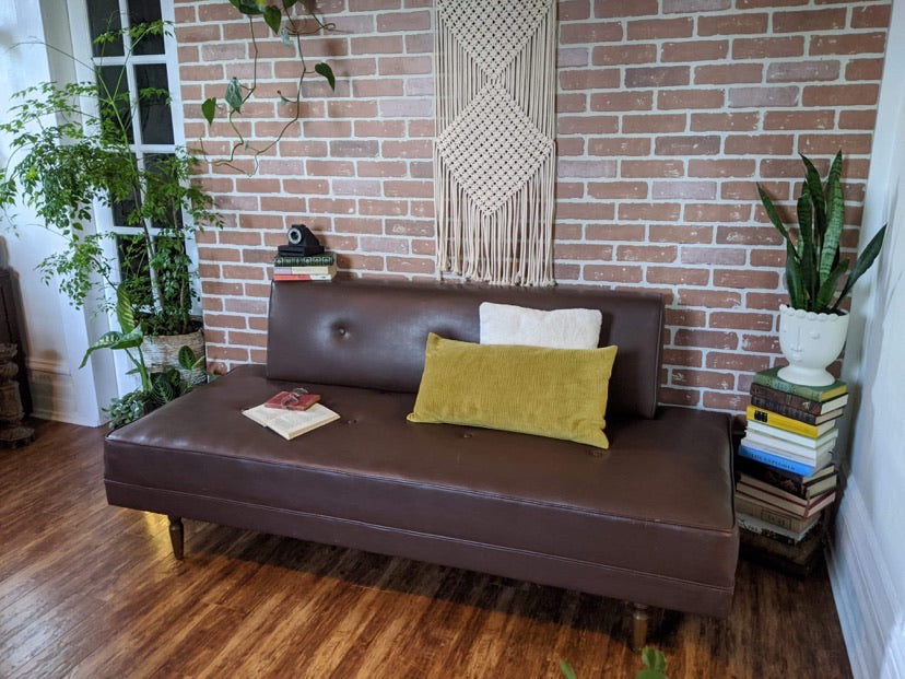 The Gilberto Sofa