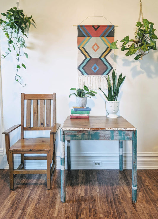 The Farm House Table
