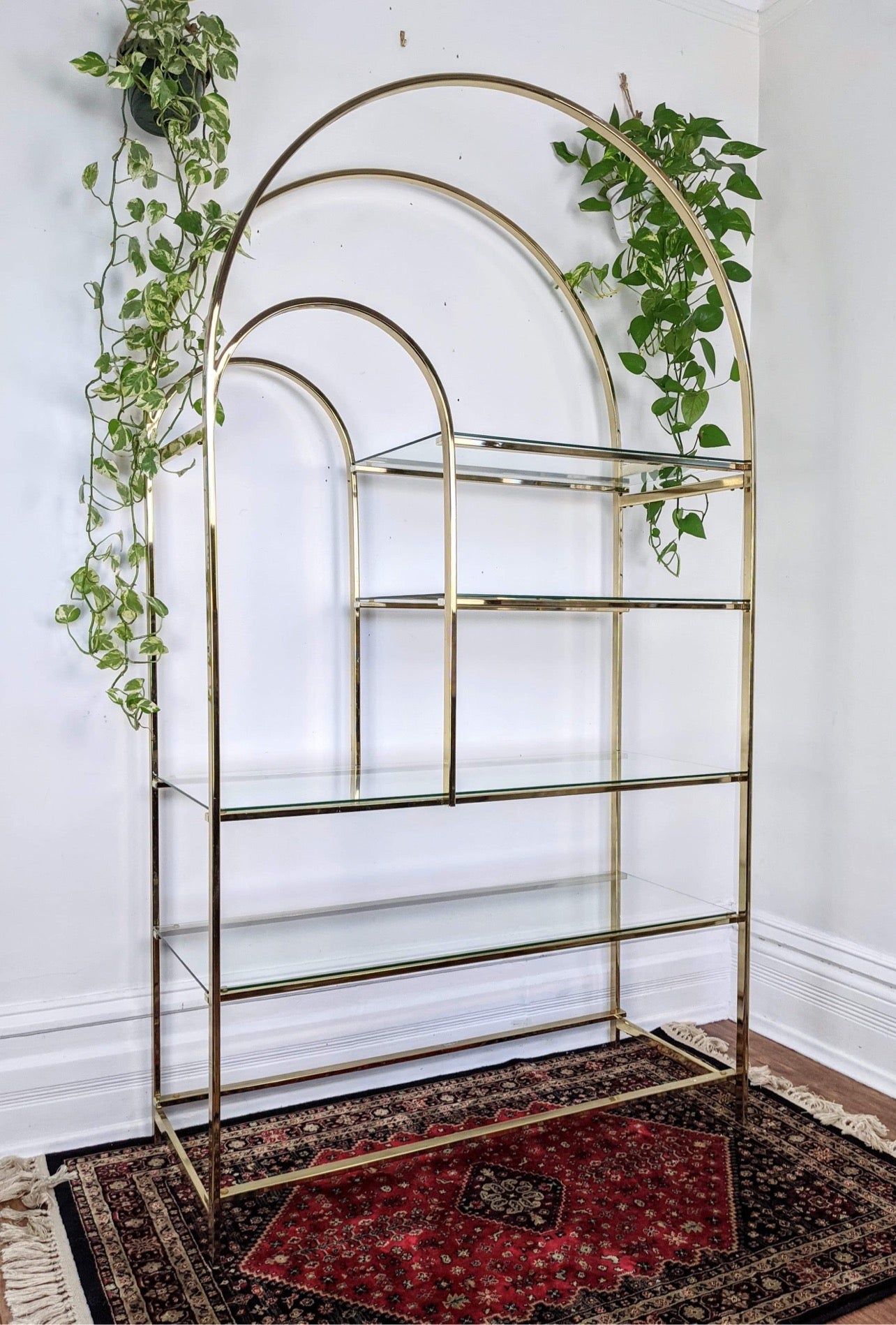 The Hanging Garden Etagere