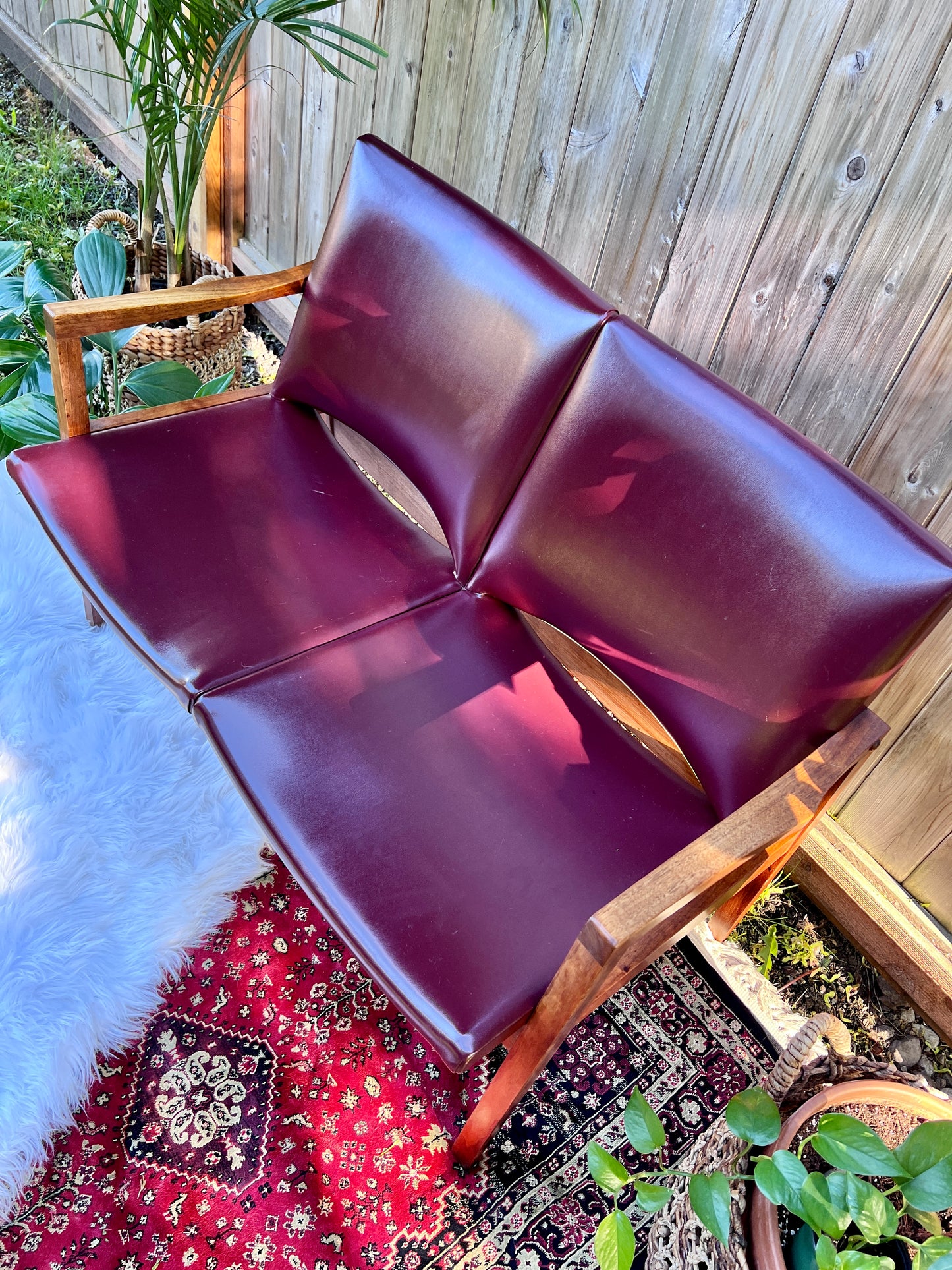 The Alfie Loveseat