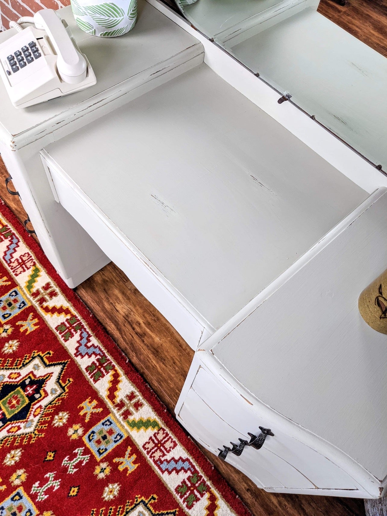 The Mischka Vanity Desk