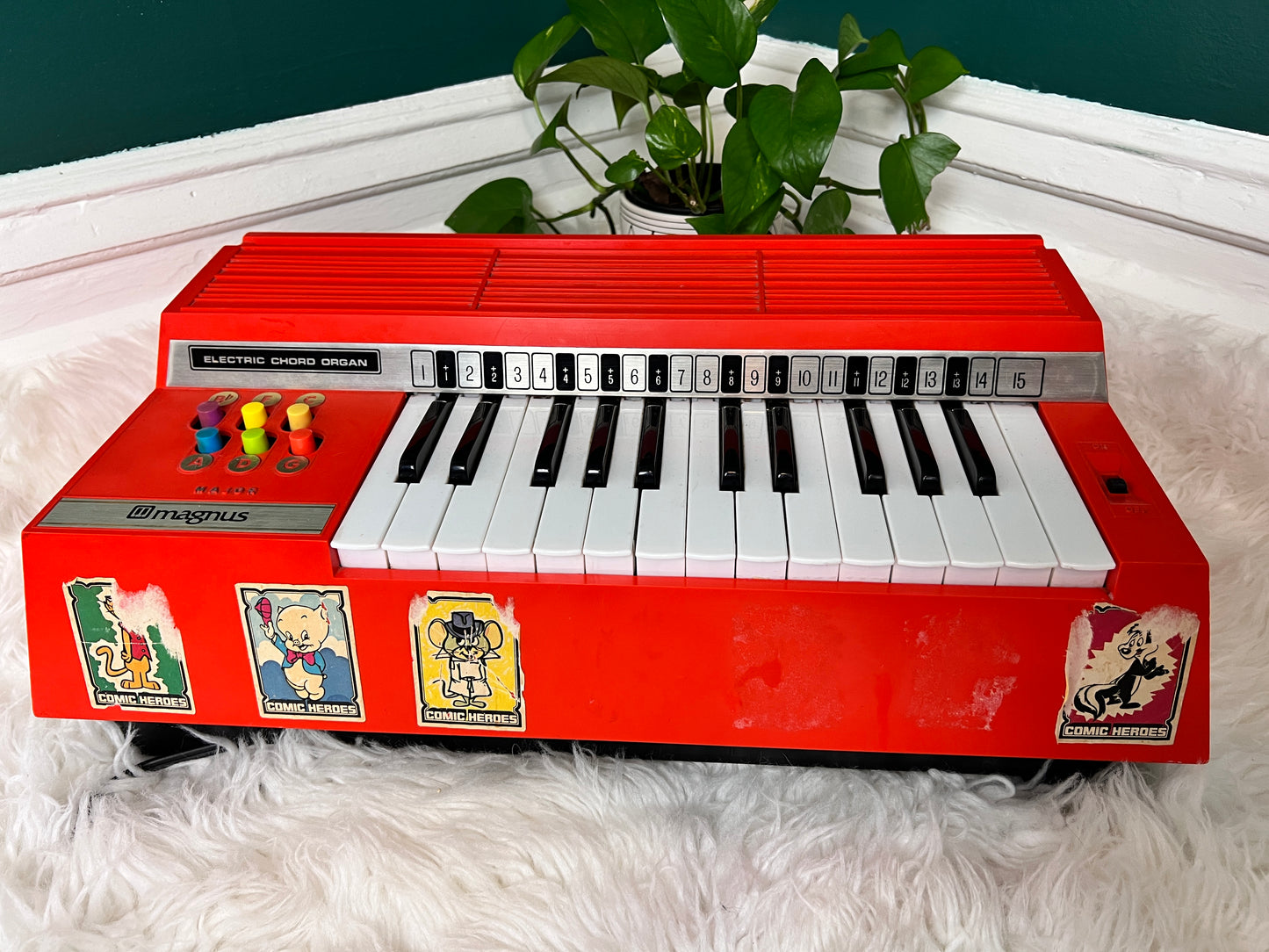 Orange Magnus Chord Organ