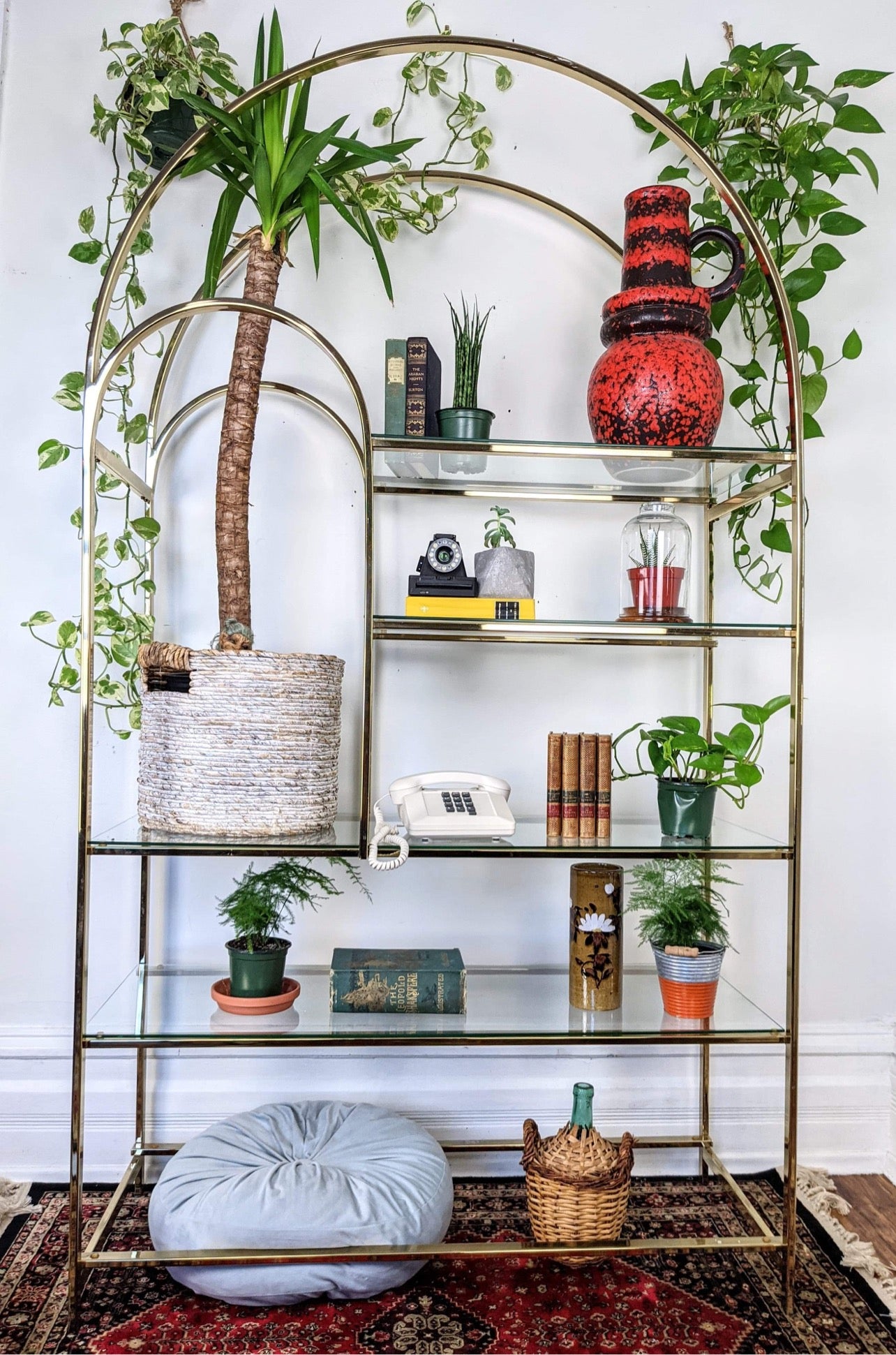 The Hanging Garden Etagere