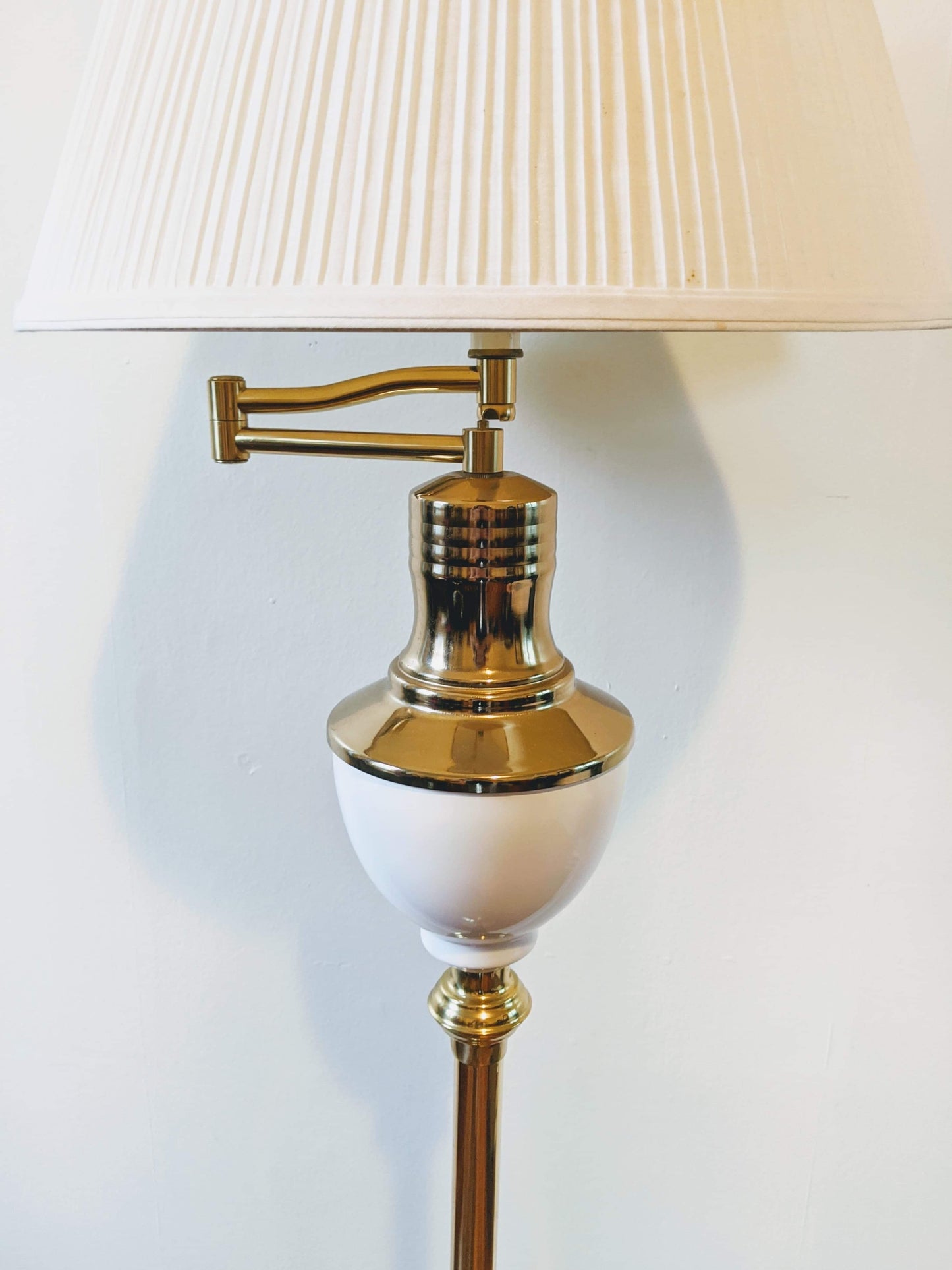 The White Cadillac Lamp