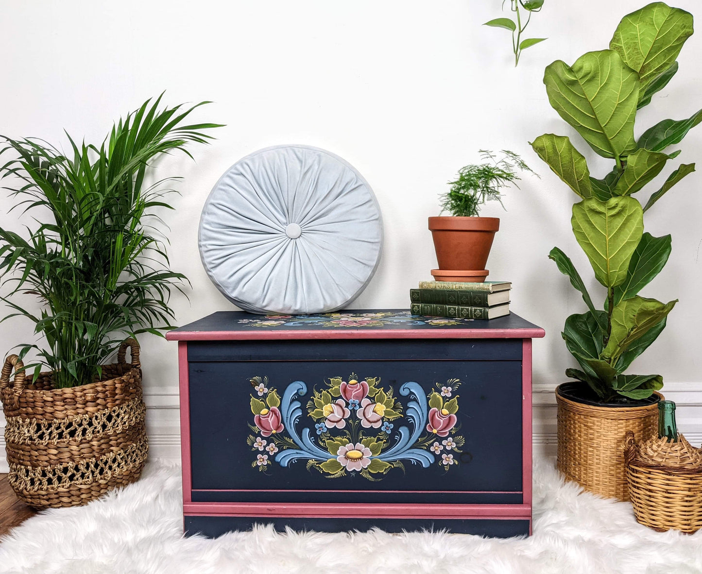 The Pennsylvania Pine Chest